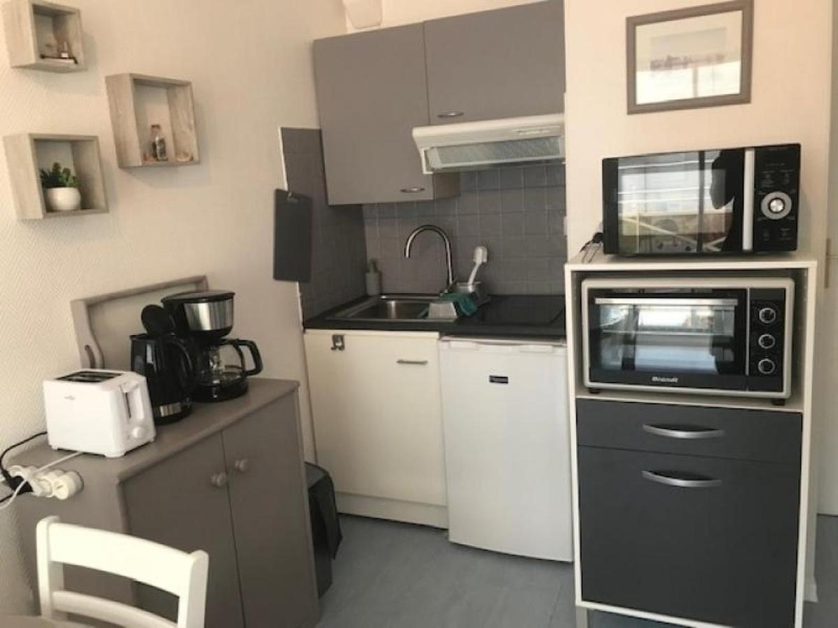 Studio Renove Avec Balcon A 100M De La Plage Et Piscine - 4 Personnes - Les Sables-D'Olonne - Fr-1-331-204 Exterior photo